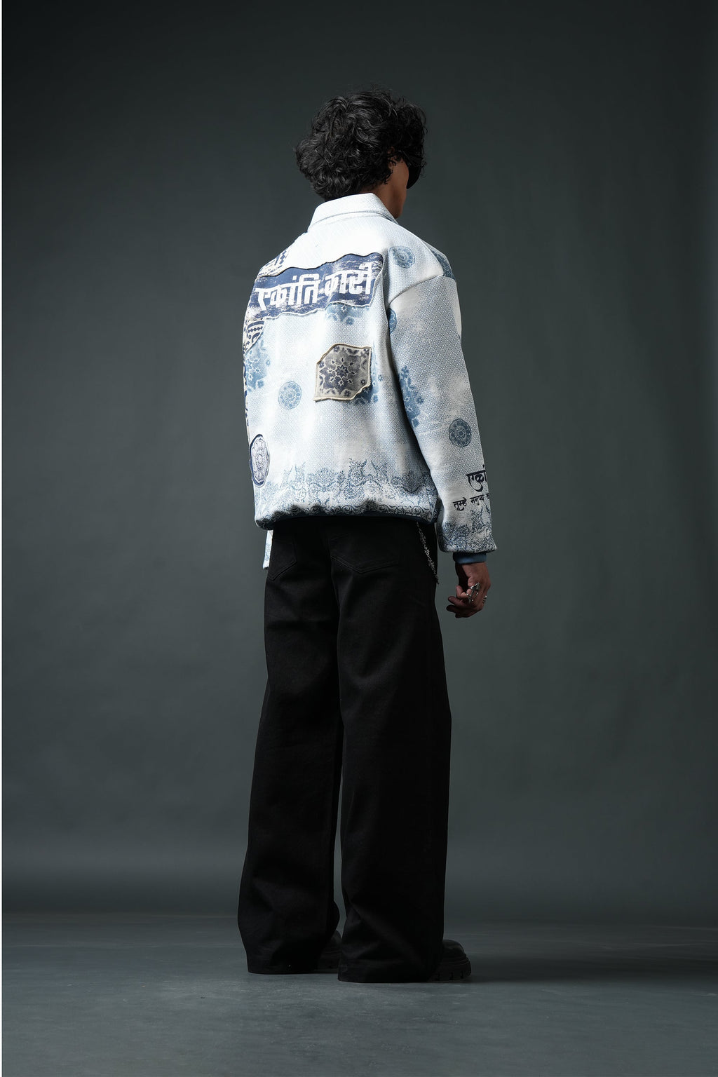 Ekanti-Kari Collared Sweatshirt