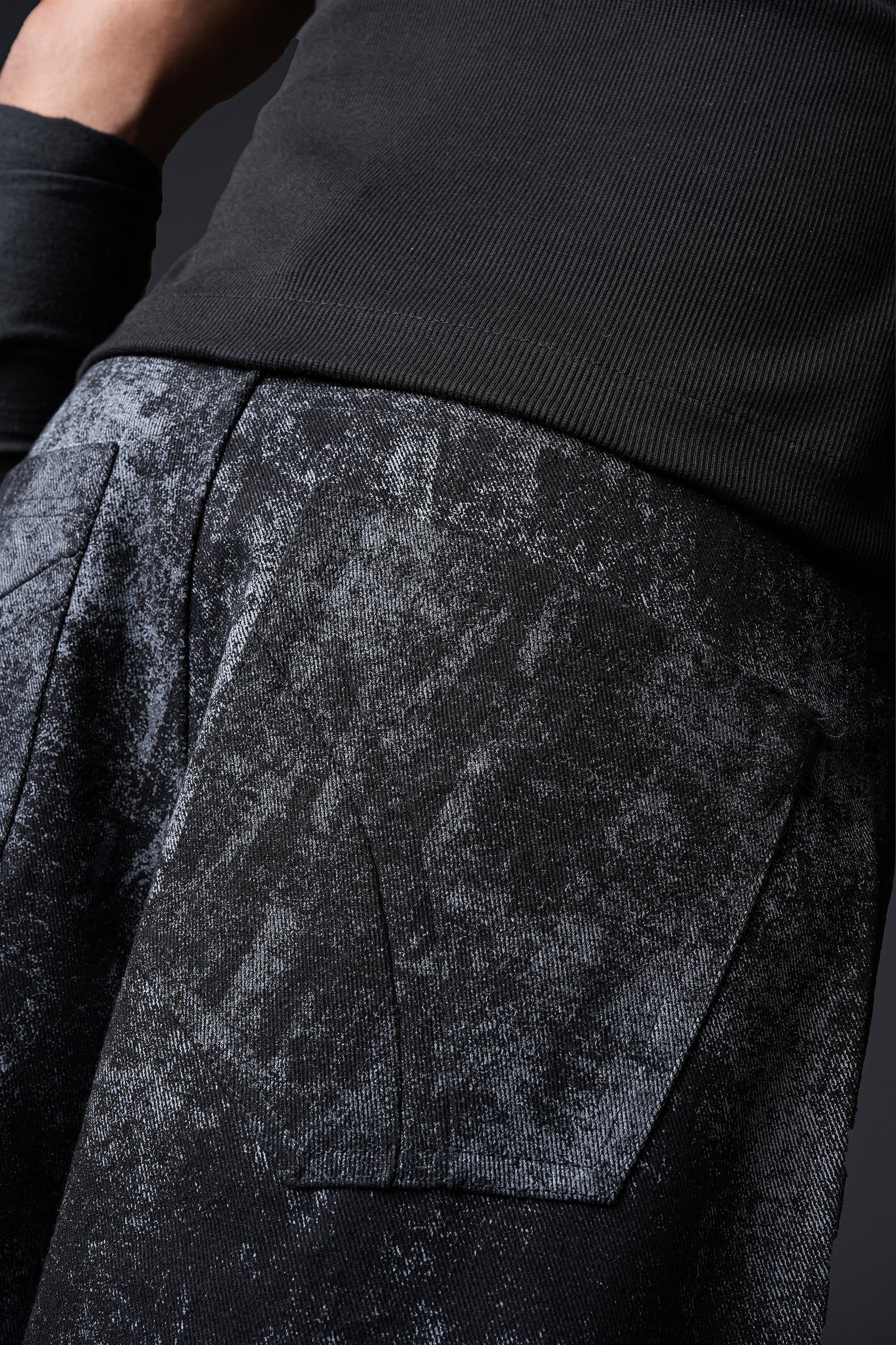 Vertebrose Denim